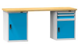 Tavoli da officina serie K, larghezza 2500, profondità 700 o 800, altezza 880 o 890 mm (6 modelli)