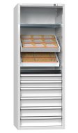 Carrello per utensili a controllo numerico con attrezzatura