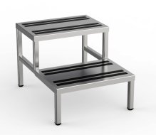Gradini in acciaio inox con superficie antiscivolo