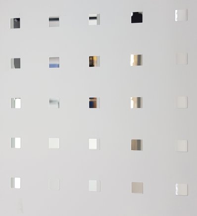 Pannello perforato grigio - 1