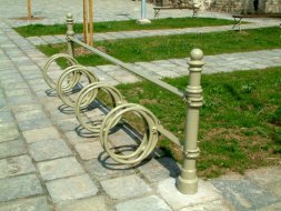 Cavalletto per 2 o 3 ruote - con anelli