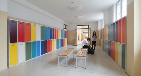 Attrezzature per spogliatoi