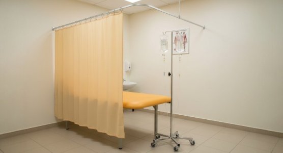 Schermi, portarotolo e portarotolo e altro ancora